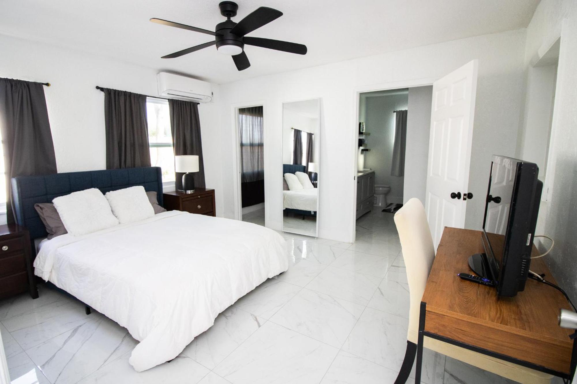 ריביירה ביץ' Shared Home - Close To The Beach מראה חיצוני תמונה